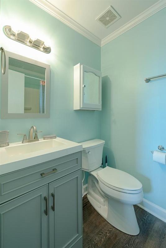 Sandy Dunes Oceanfront Condo - Just Renovated June 2020 Миртл-Бич Экстерьер фото